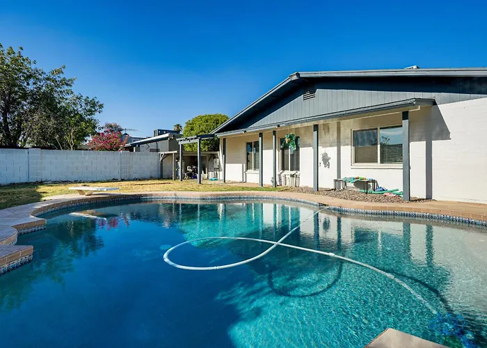 Oasis W/ Diving Pool By Spring Training, Dtwn Holiday home Mesa
