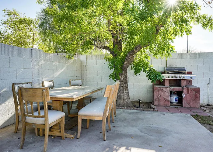 Holiday home Oasis W/ Diving Pool By Spring Training, Dtwn *